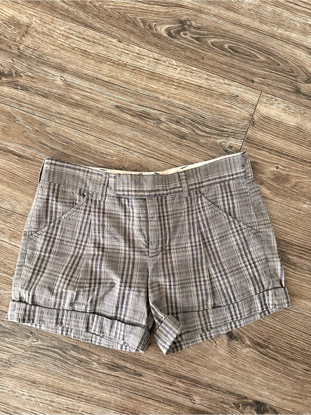 Vince Gray Plaid Women’s Shorts